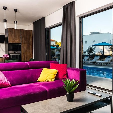 Апартаменти Olive Tree Mansion Вир Екстер'єр фото